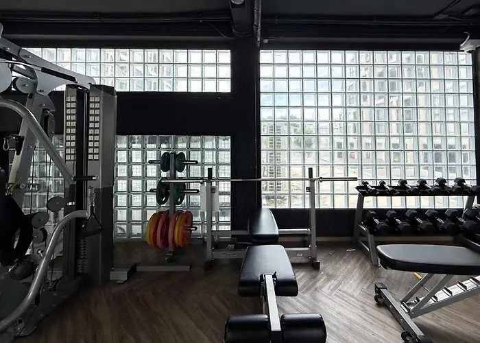 Serene Tropical 1br - Ultra Fast Wifi - Sathorn Bangkok