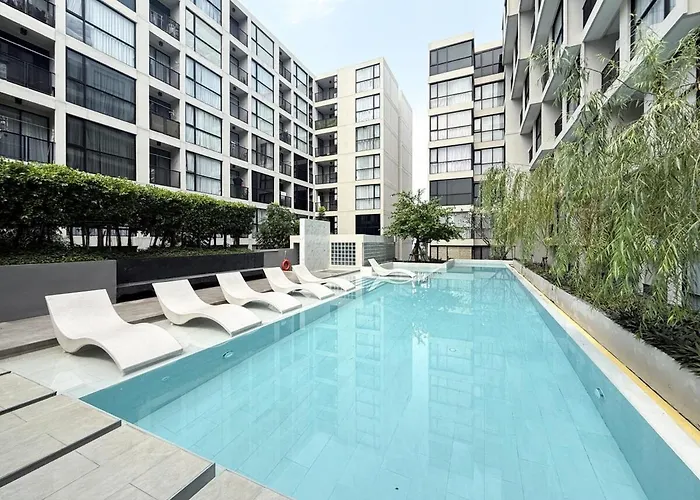 Serene Tropical 1br - Ultra Fast Wifi - Sathorn * Bangkok
