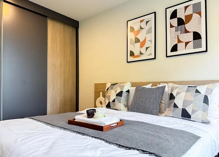Apartment Serene Tropical 1br - Ultra Fast Wifi - Sathorn